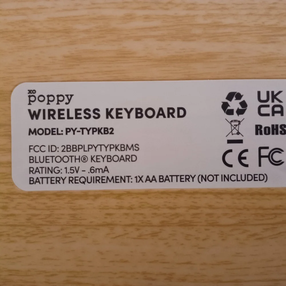 Wooden Wireless Keyboard with White Keys
